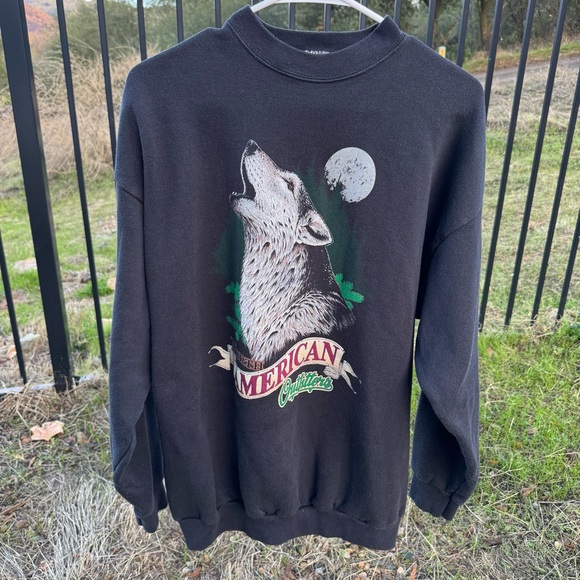 Vintage 90’s American Outfitters Wolf Howling At Moon Sweatshirt XL - Picture 1 of 4